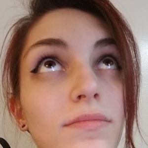 Meet your Posher, Cassie